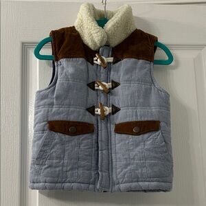 Cozy Puffer Vest with Toggle Buttons and Shearling Collar